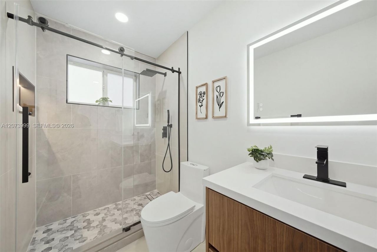 5518 Mckinley St , Hollywood, FL 33021 Photo