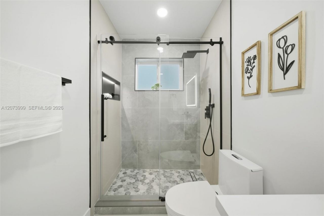 5518 Mckinley St , Hollywood, FL 33021 Photo