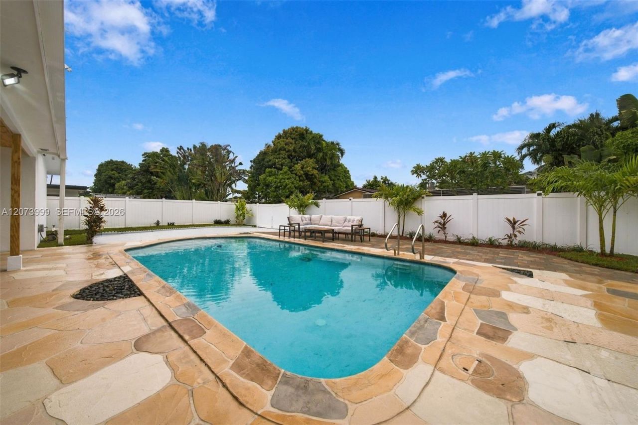 5518 Mckinley St , Hollywood, FL 33021 Photo