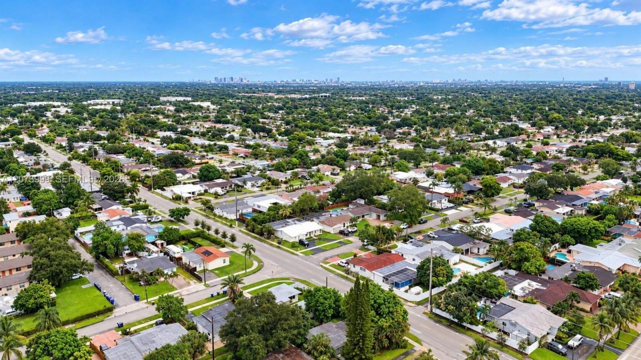 5518 Mckinley St , Hollywood, FL 33021 Photo