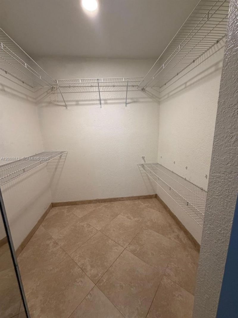 10115 NW 9th St Cir , Unit 6-106, Miami, FL 33172 Photo