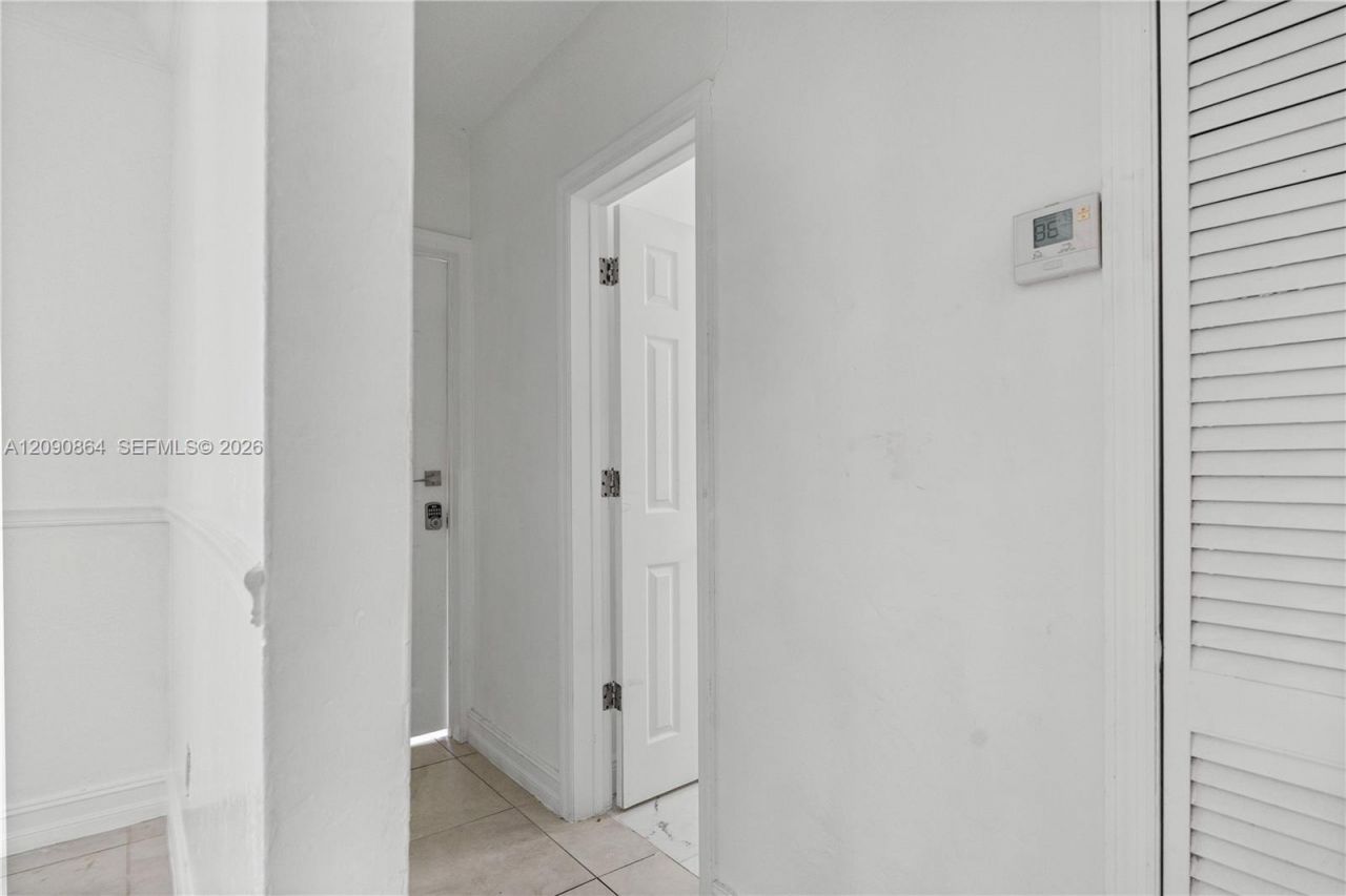 580 Lee Dr, Miami Springs, FL 33166 Photo