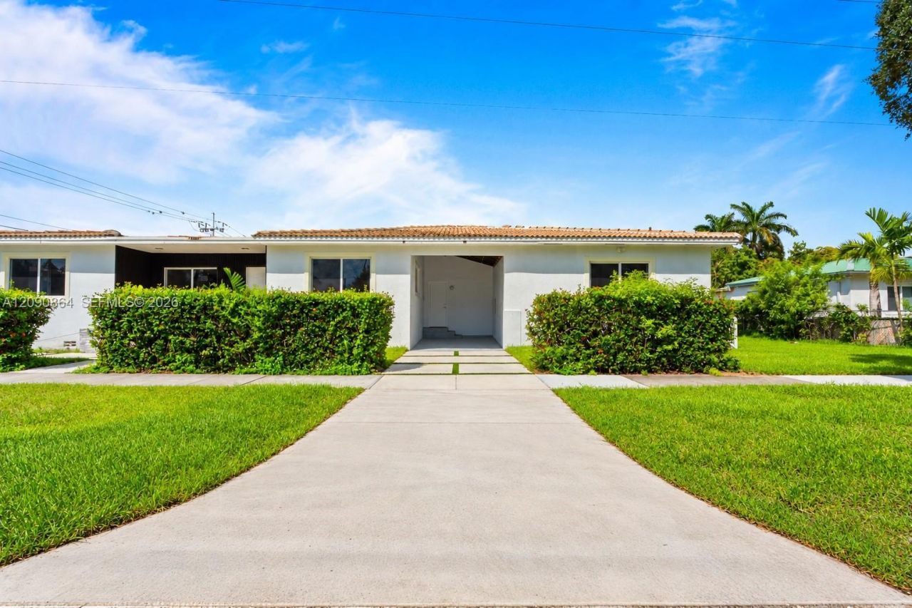 580 Lee Dr, Miami Springs, FL 33166 Photo