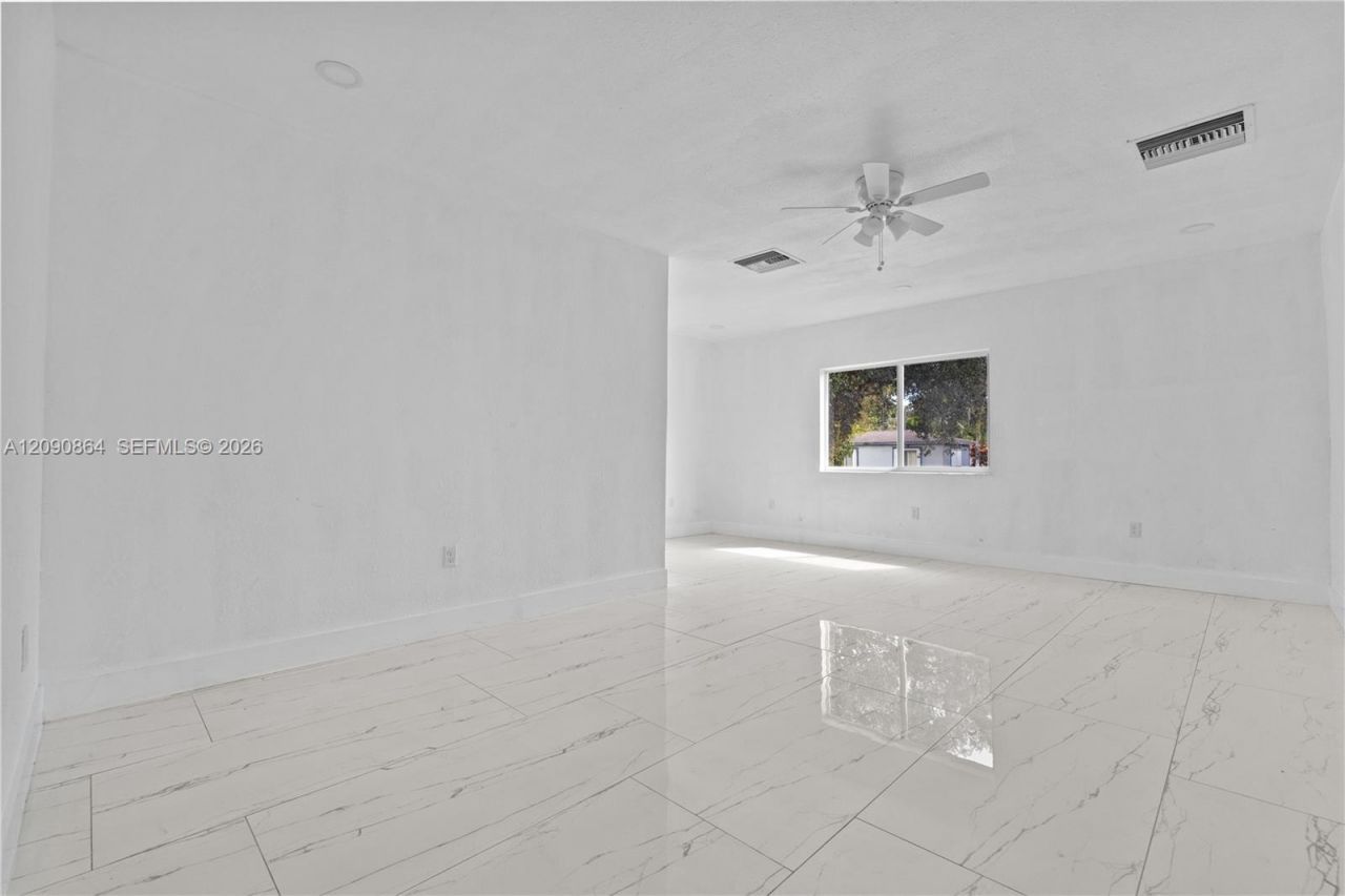 580 Lee Dr, Miami Springs, FL 33166 Photo