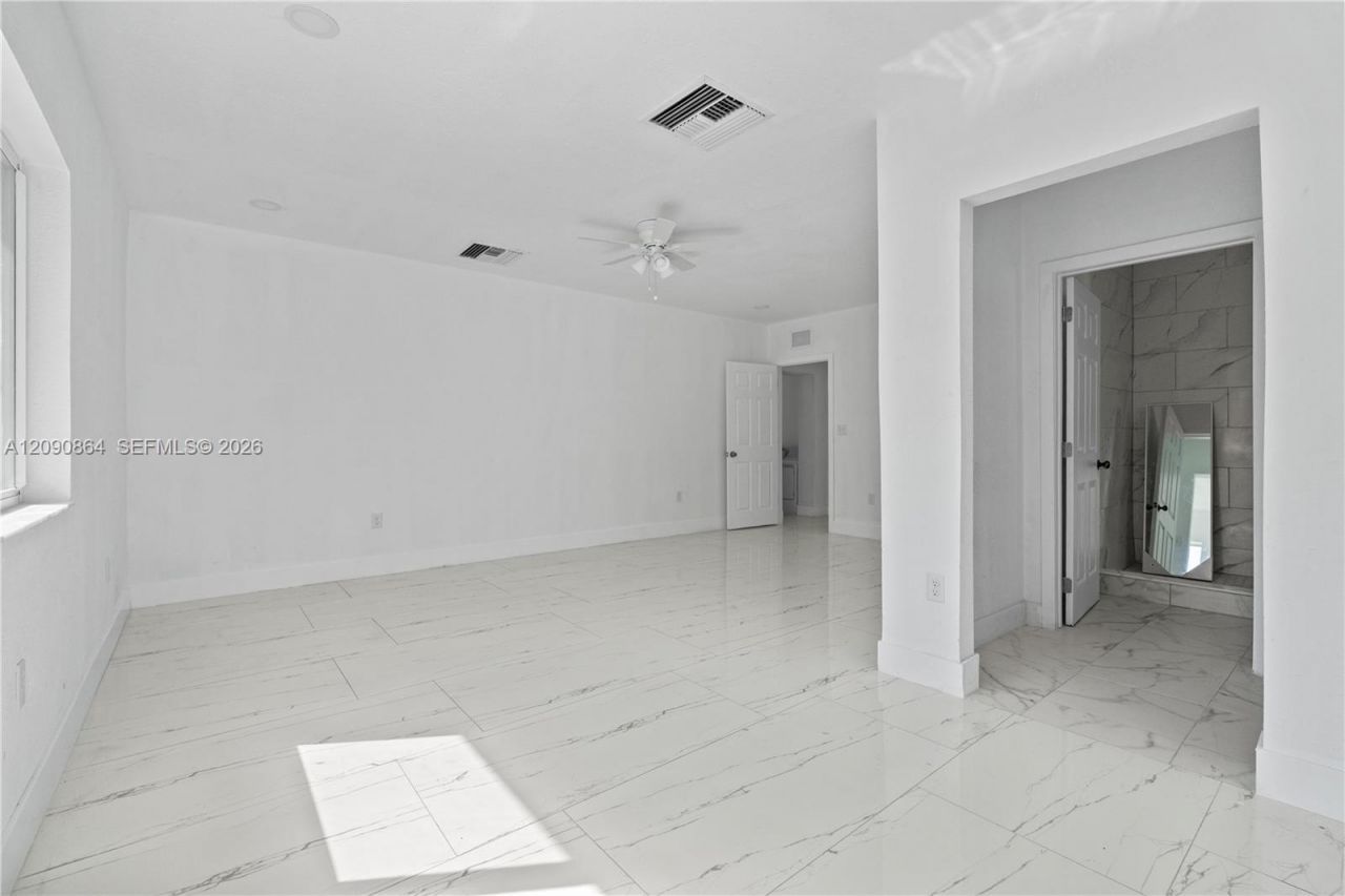580 Lee Dr, Miami Springs, FL 33166 Photo