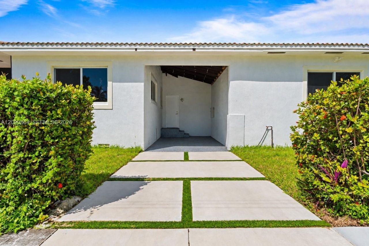 580 Lee Dr, Miami Springs, FL 33166 Photo