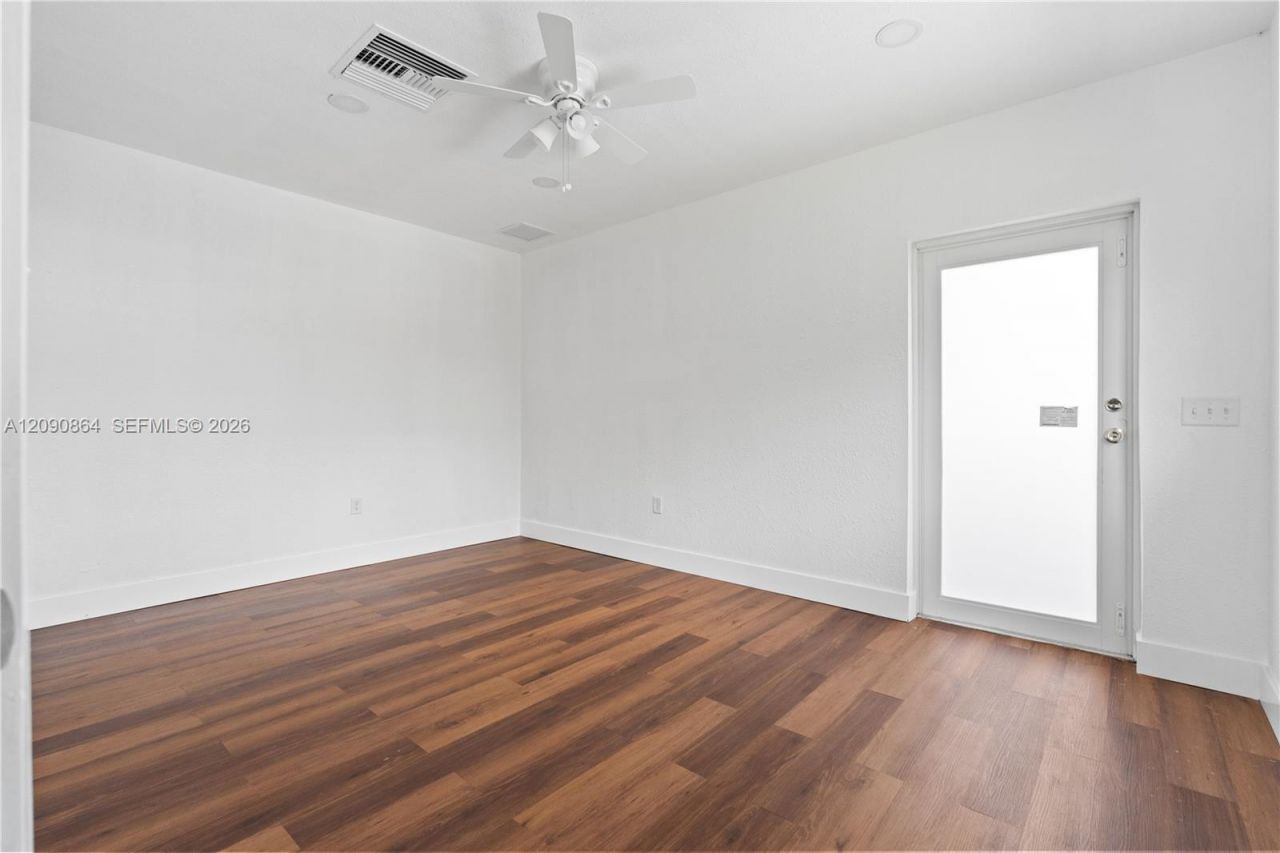580 Lee Dr, Miami Springs, FL 33166 Photo