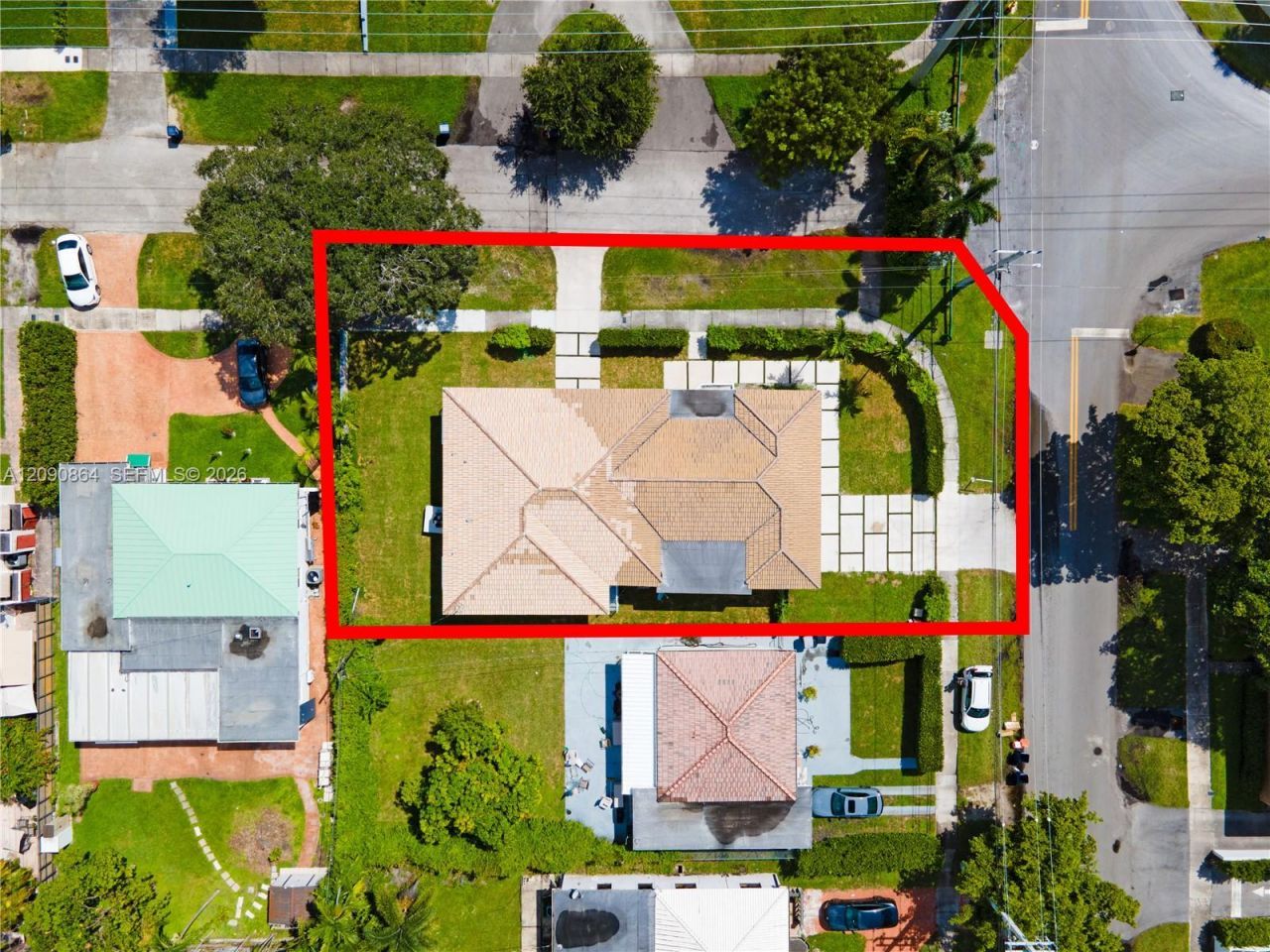 580 Lee Dr, Miami Springs, FL 33166 Photo