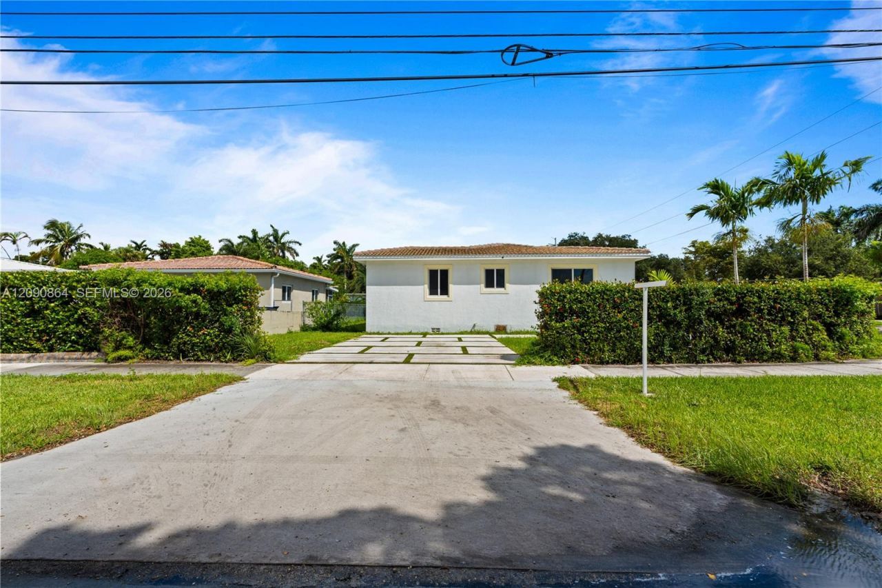 580 Lee Dr, Miami Springs, FL 33166 Photo