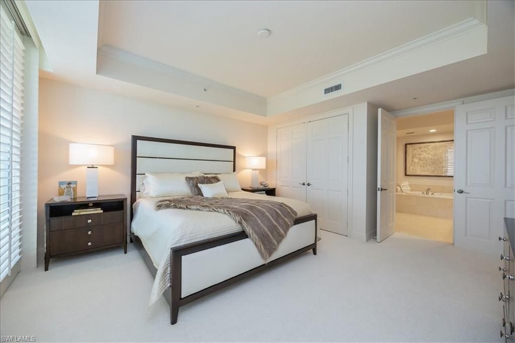 285 Grande Way , Unit 706, Naples, FL 34110 Photo