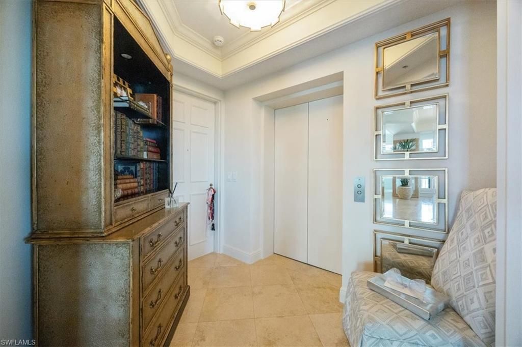 285 Grande Way , Unit 706, Naples, FL 34110 Photo