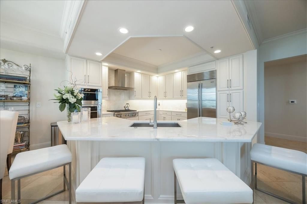 285 Grande Way , Unit 706, Naples, FL 34110 Photo