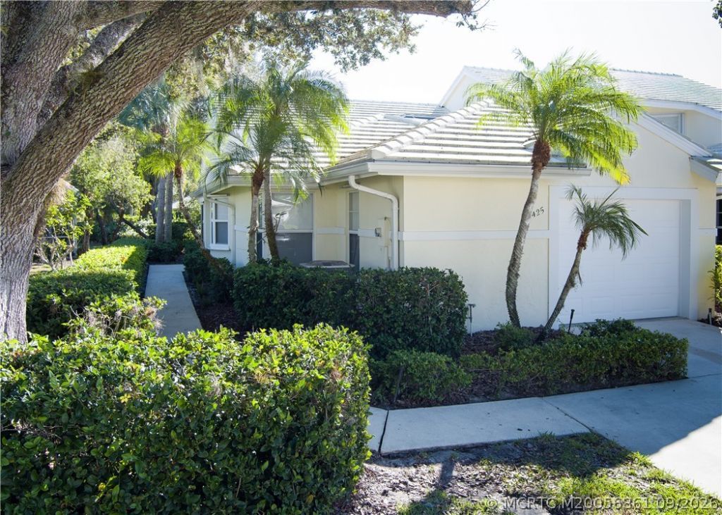 2425 SW Foxpoint Trail , Palm City, FL 34990 Photo