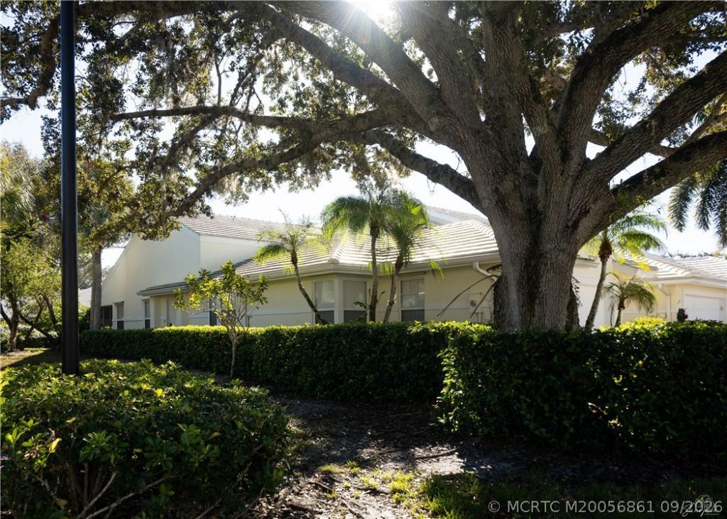 2425 SW Foxpoint Trail , Palm City, FL 34990 Photo