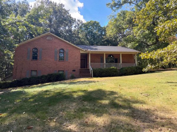 675 JENNY RD, Selmer, TN 38375