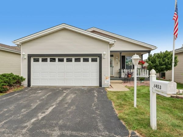 3453 Steeplechase Way , Grayslake, IL 60030
