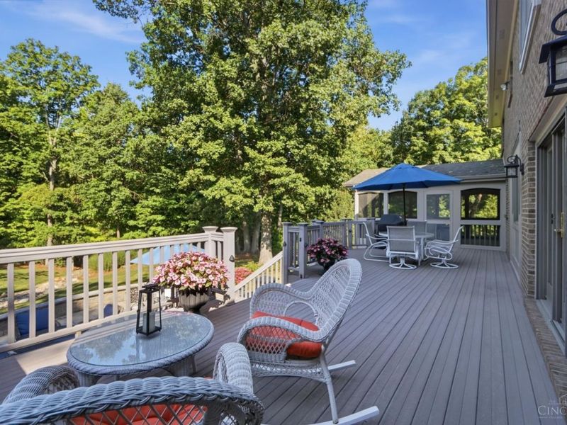 6421 Lewis Clark Trail, Sycamore Township, OH 45241 Photo 21
