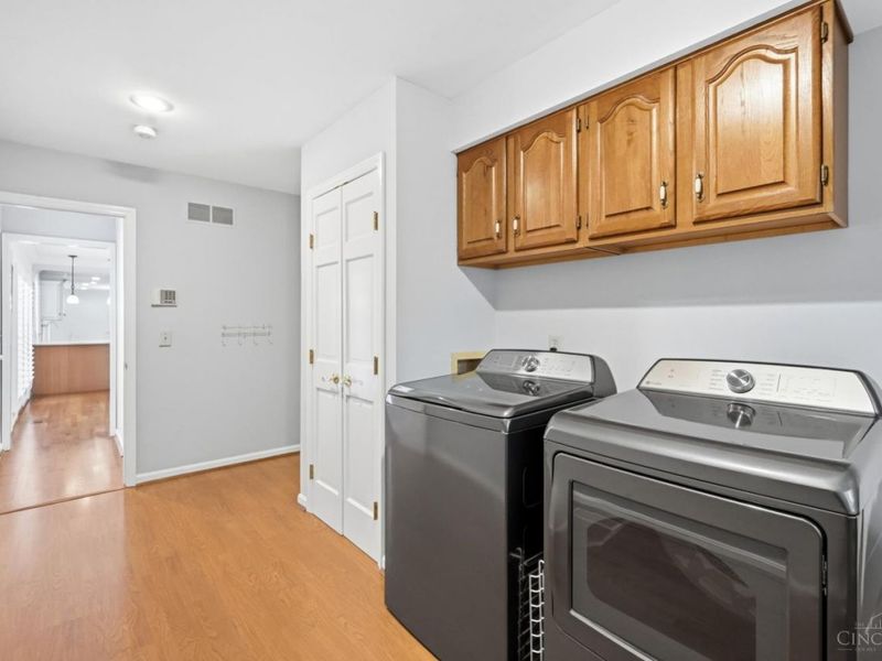 6421 Lewis Clark Trail, Sycamore Township, OH 45241 Photo 40