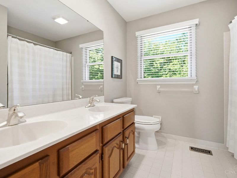 6421 Lewis Clark Trail, Sycamore Township, OH 45241 Photo 57