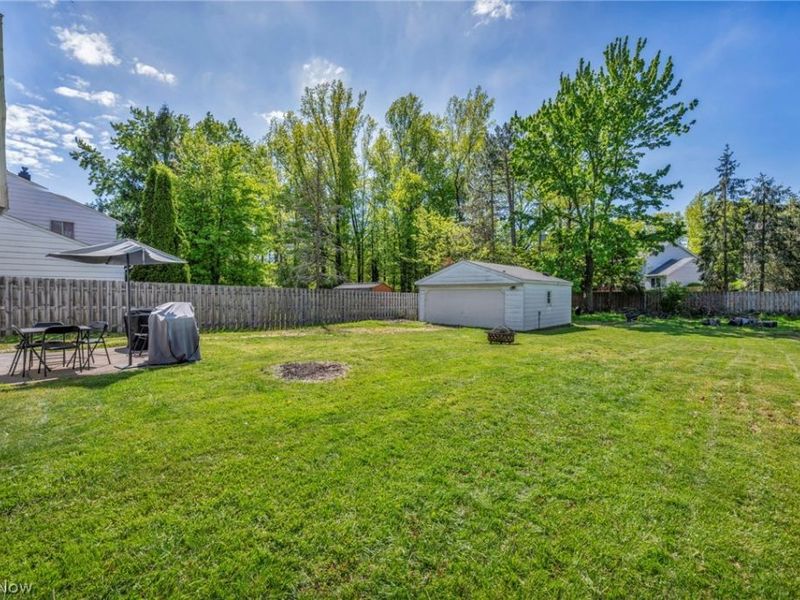 38358 Poplar Drive, Willoughby, OH 44094 Photo 14