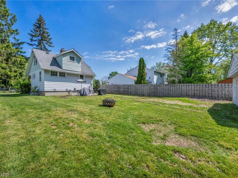 38358 Poplar Drive, Willoughby, OH 44094 Photo 15