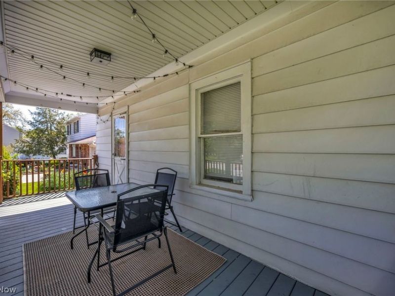 38358 Poplar Drive, Willoughby, OH 44094 Photo 2