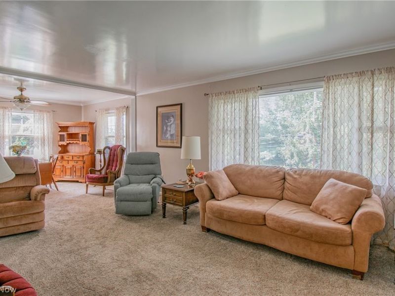 1639 Coventry Road NE, Massillon, OH 44646 Photo 4
