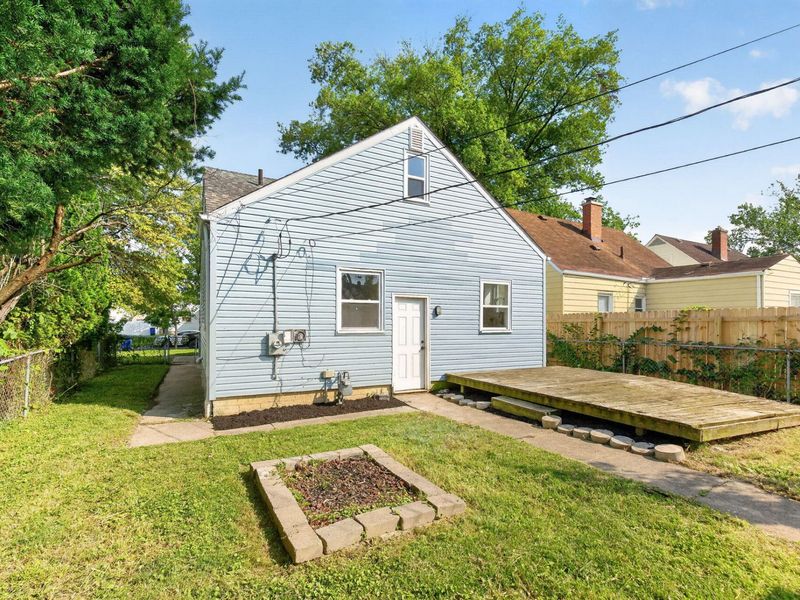 805 Chestershire Road, Columbus, OH 43204 Photo 7