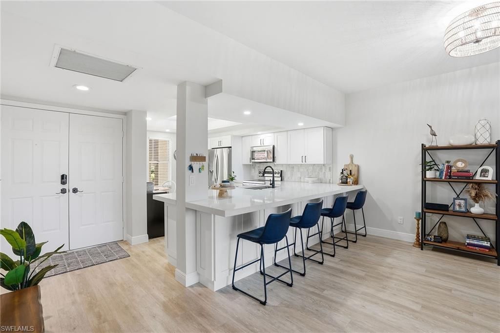 6549 Marissa Loop, Unit 23, Naples, FL 34108 Photo