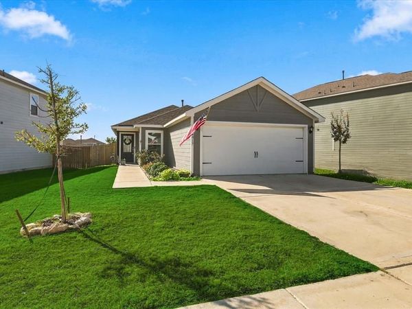 14017 Golden Valley Road , Ponder, TX 76259