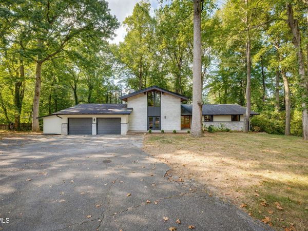 1108 Skyline Drive, Johnson City, TN 37604
