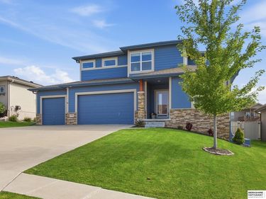 16865 Portal Street, Omaha, NE 68136