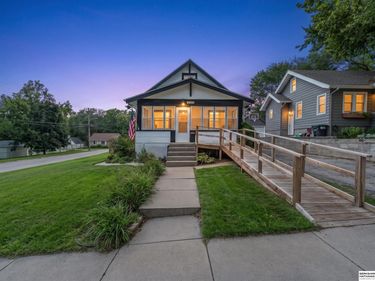 2302 N 64th Street, Omaha, NE 68104
