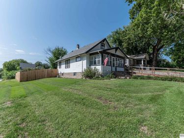2302 N 64th Street, Omaha, NE 68104
