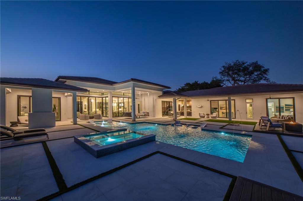 18 Caribbean Rd , Naples, FL 34108 Photo
