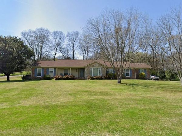 1523 Covington Dr , Brentwood, TN 37027