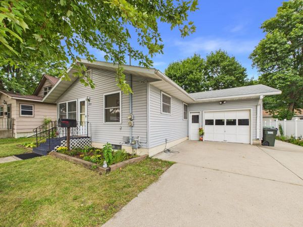 205 3rd Street SE, Melrose, MN 56352