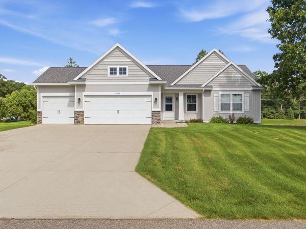2076 Poplar Court, Muskegon, MI 49445