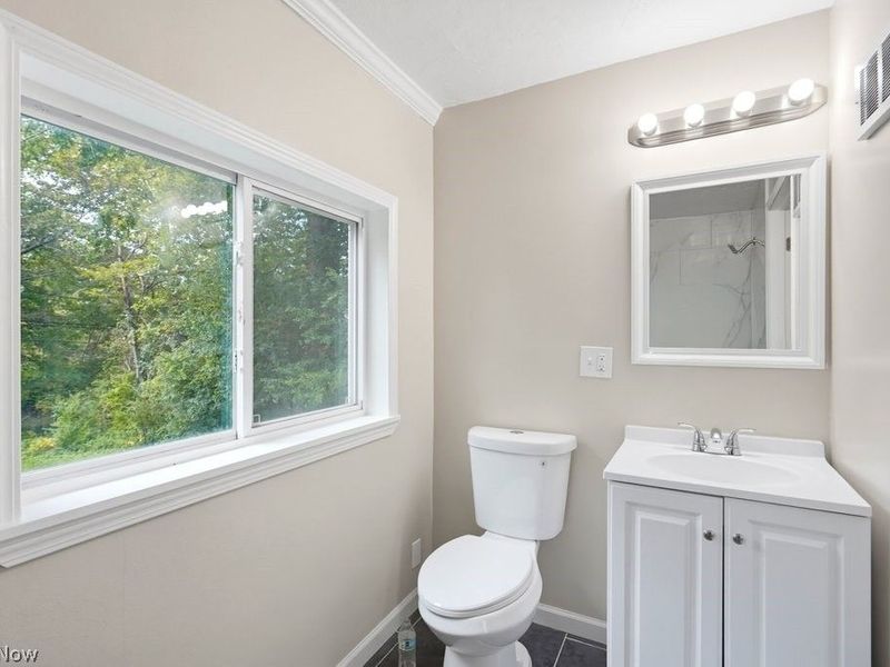 17930 Chagrin Boulevard, Shaker Heights, OH 44122 Photo 21