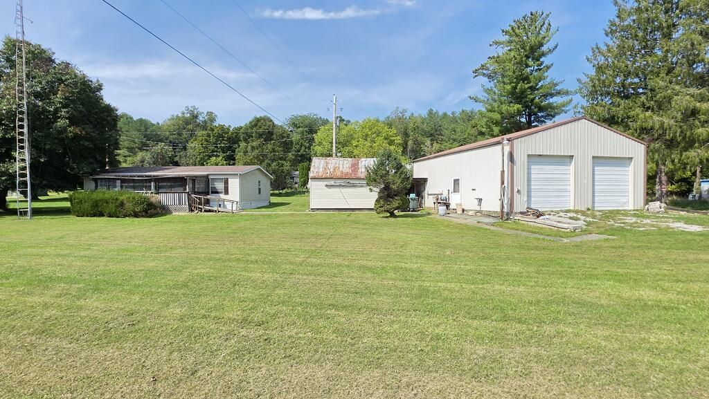 411 Lunbeck Road, Chillicothe, OH 45601 Main Photo