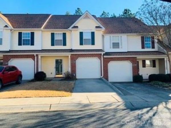 11164 Saintsbury Place , Charlotte, NC 28270