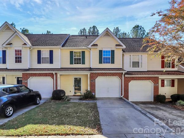 11164 Saintsbury Place , Charlotte, NC 28270