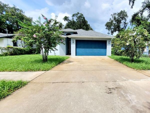 2616 E CAYUGA STREET , TAMPA, FL 33610