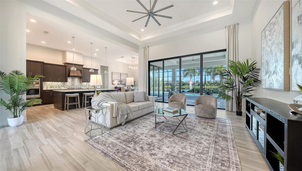 16105 Castle Park Terrace, Lakewood Ranch, FL 34202 Photo