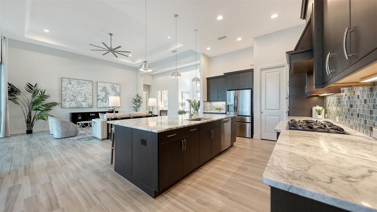 16105 Castle Park Terrace, Lakewood Ranch, FL 34202 Photo