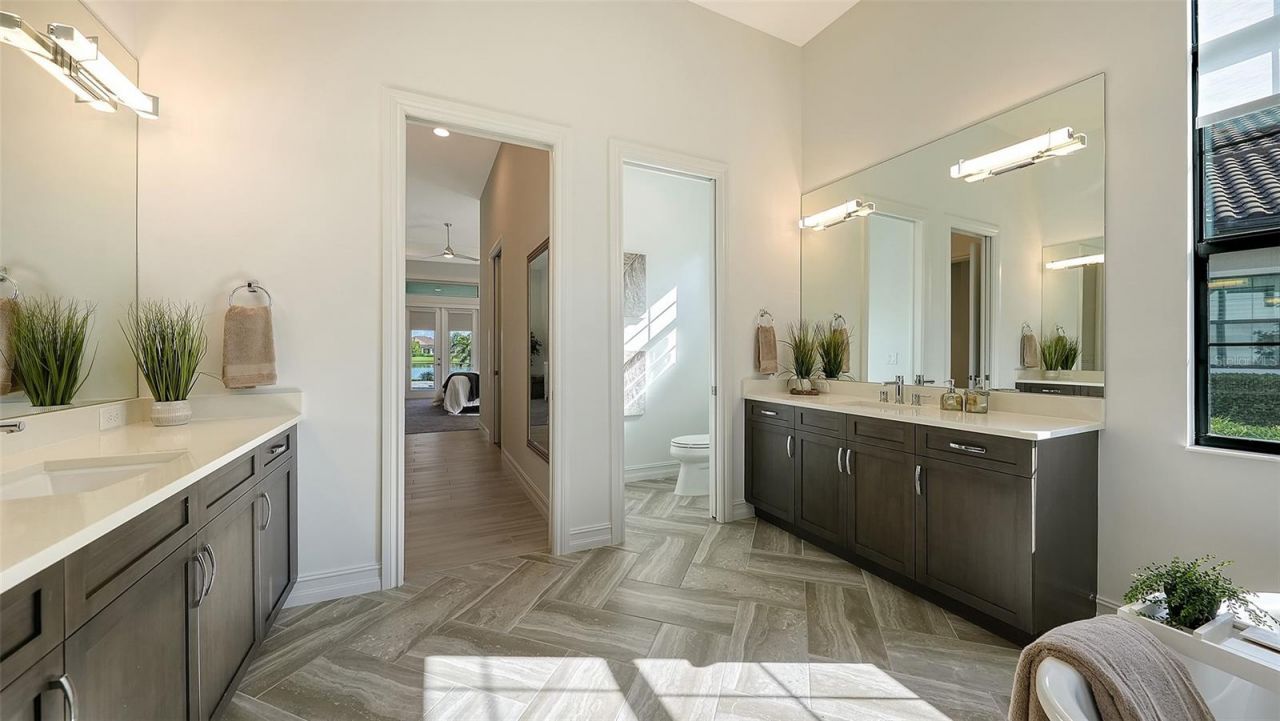 16105 Castle Park Terrace, Lakewood Ranch, FL 34202 Photo