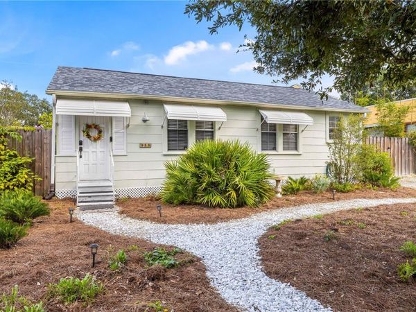 919 W WOODLAWN AVENUE , TAMPA, FL 33603