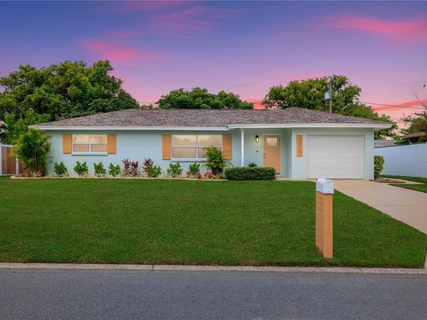 8834 108TH LANE , SEMINOLE, FL 33772