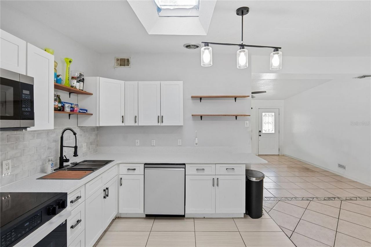 1307 Baltimore Drive, Orlando, FL 32810 Photo