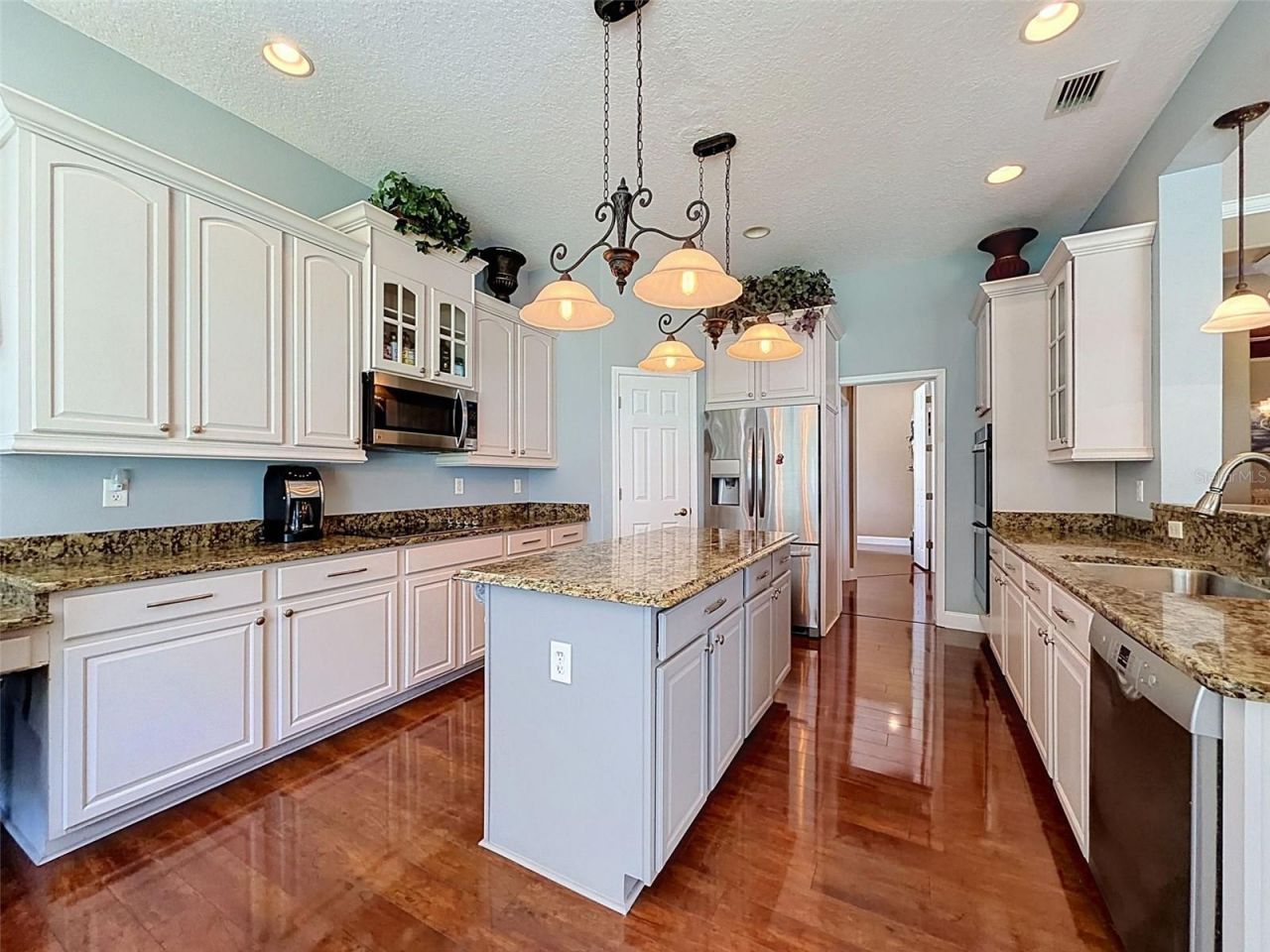 11352 Oyster Bay Cir , New Port Richey, FL 34654 Photo